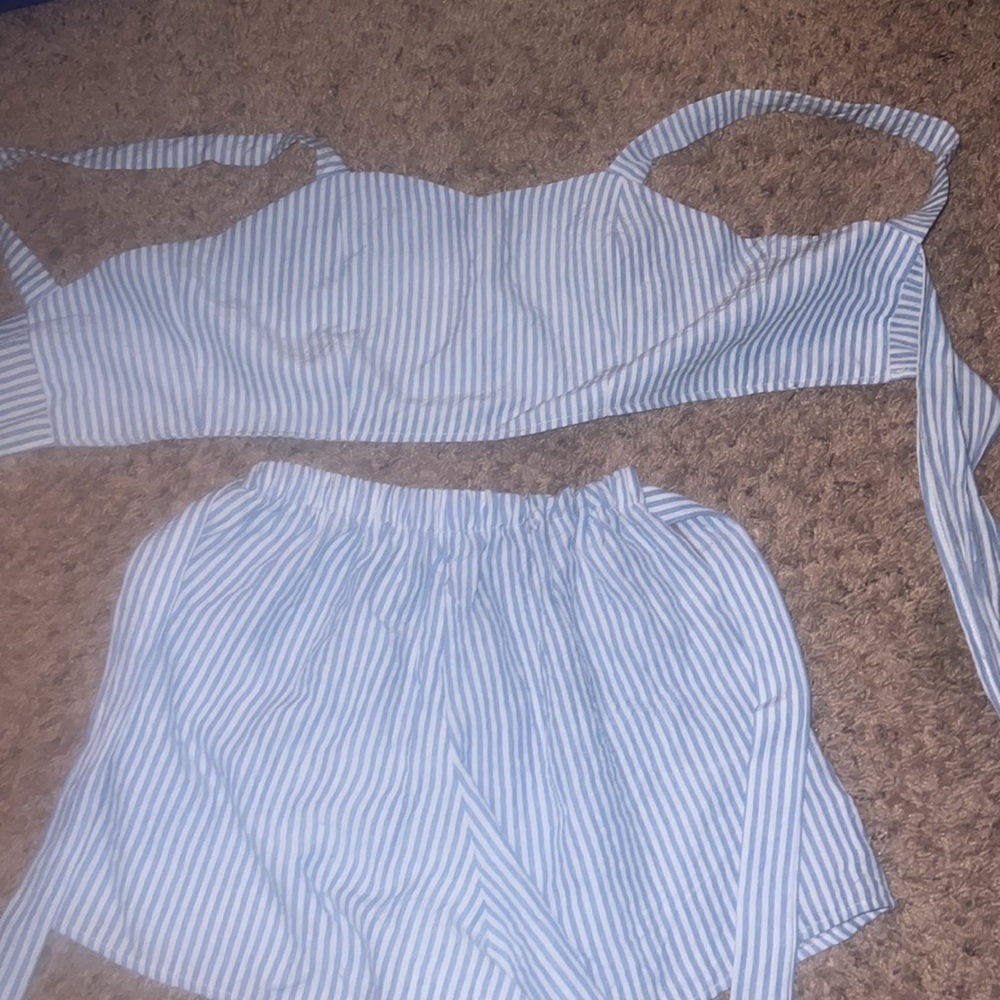 Blue and white striped set, size small